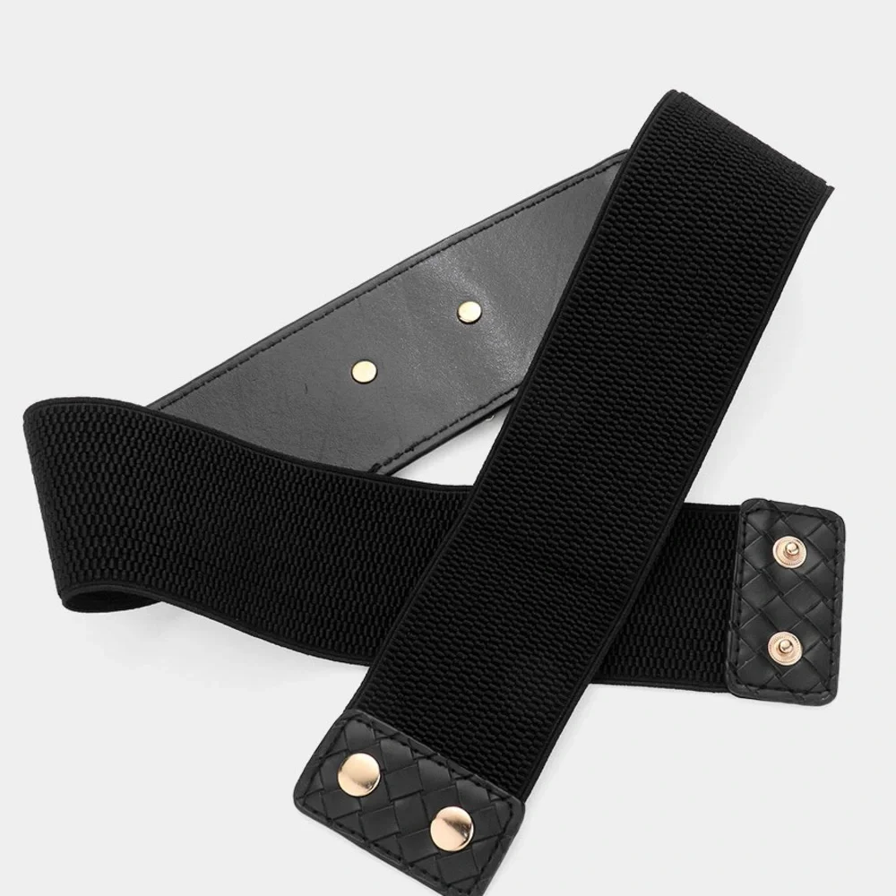 Black & Gold Lion Accent Elastic Statement Belt